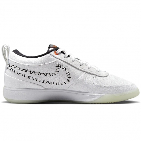 Nike Book 1 The Nightmare Before Christmas