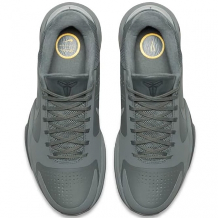 Nike Kobe 5 Black Mamba Collection Fade to Black