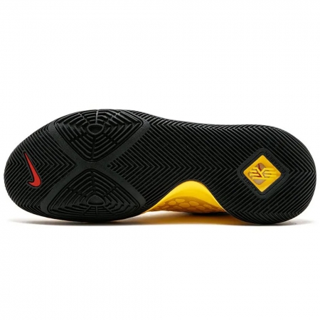 Nike Kyrie 3 Mamba Mentality