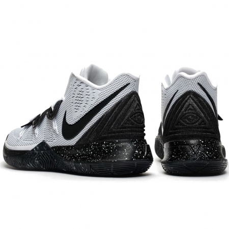 Nike Kyrie 5 Cookies & Cream