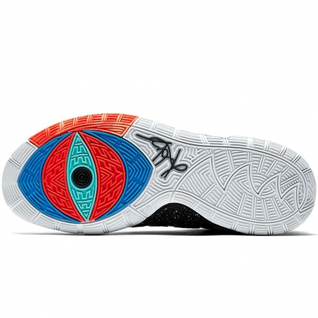 Nike Kyrie 6
