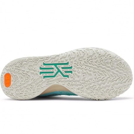 Nike Kyrie 7 Copa