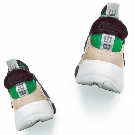 Li-Ning Essence 2 ACE