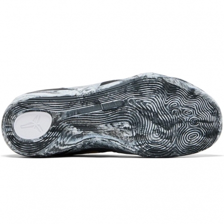 Nike Kobe 9 EM Low Protro Mambacita