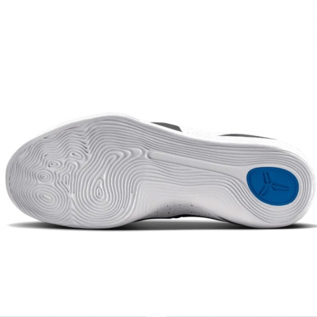 Nike Kobe 9 Elite Low EM