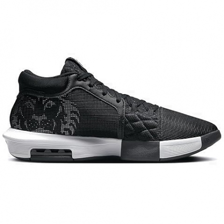 Nike LeBron Witness 8