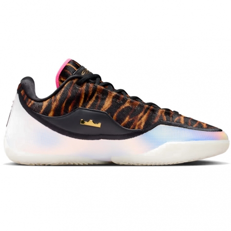 Nike LeBron 23 Heat Wave