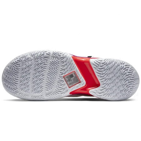 Jordan Why Not? Zer0.3 SE