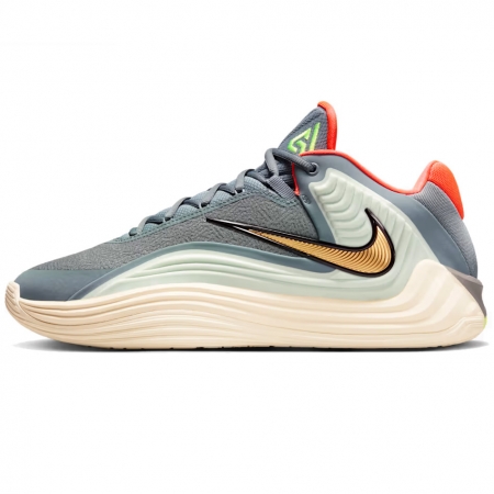 Nike Giannis Freak 7