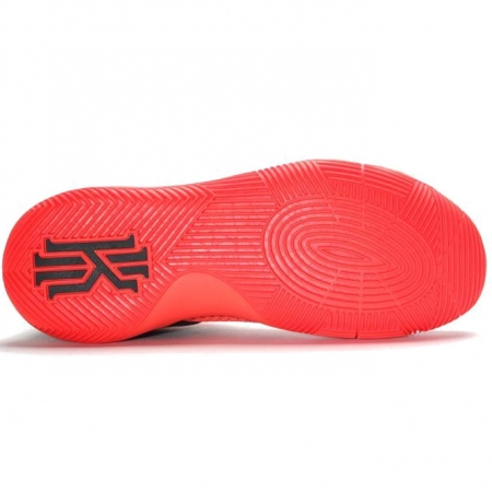 Nike Kyrie 2 Inferno
