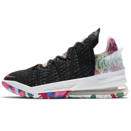 Nike LeBron 18