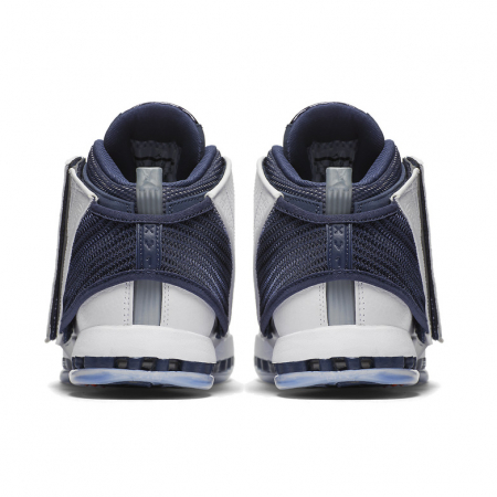 Air Jordan 16