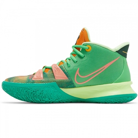 Nike Kyrie 7 Sneaker Room Air and Earth