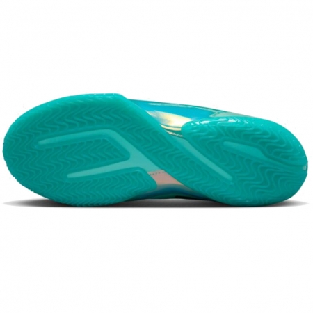 Nike LeBron 23 Honor the King