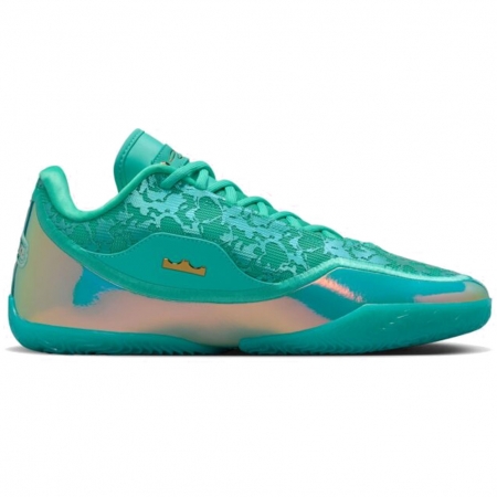 Nike LeBron 23 Honor the King