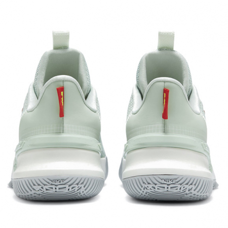 Nike LeBron Ambassador 13