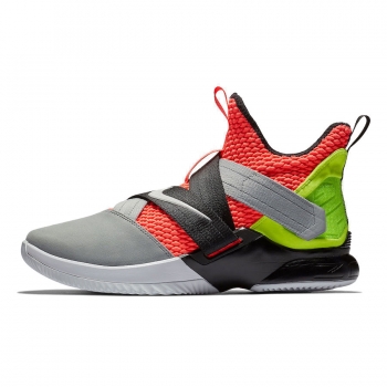 Nike LeBron Soldier 12