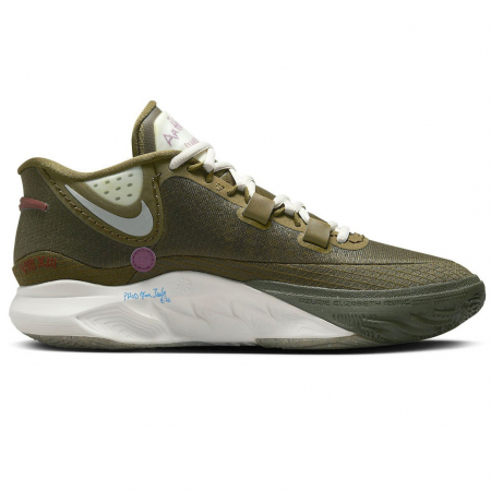 Nike Kyrie 8