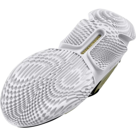 Under Armour Flow Breakthru 4